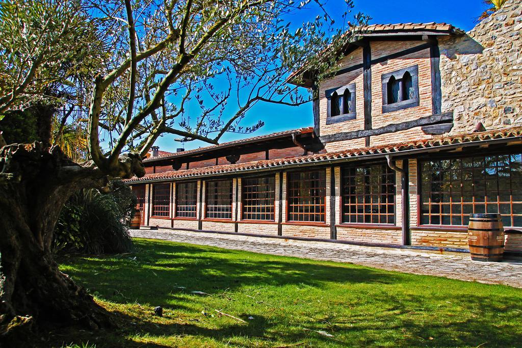 Hotel Palacio De Elorriaga Vitoria-Gasteiz Exterior photo